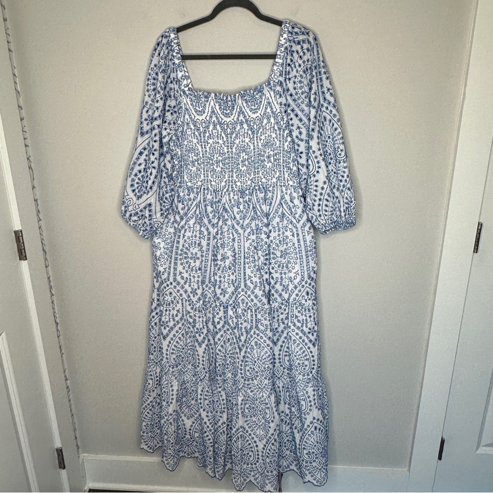 City Chic Brodie 2 Tone Eyelet Maxi Dress Cottagecore Preppy Size Small (16) - Picture 4 of 15